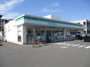 ファミリーマート本郷町南店