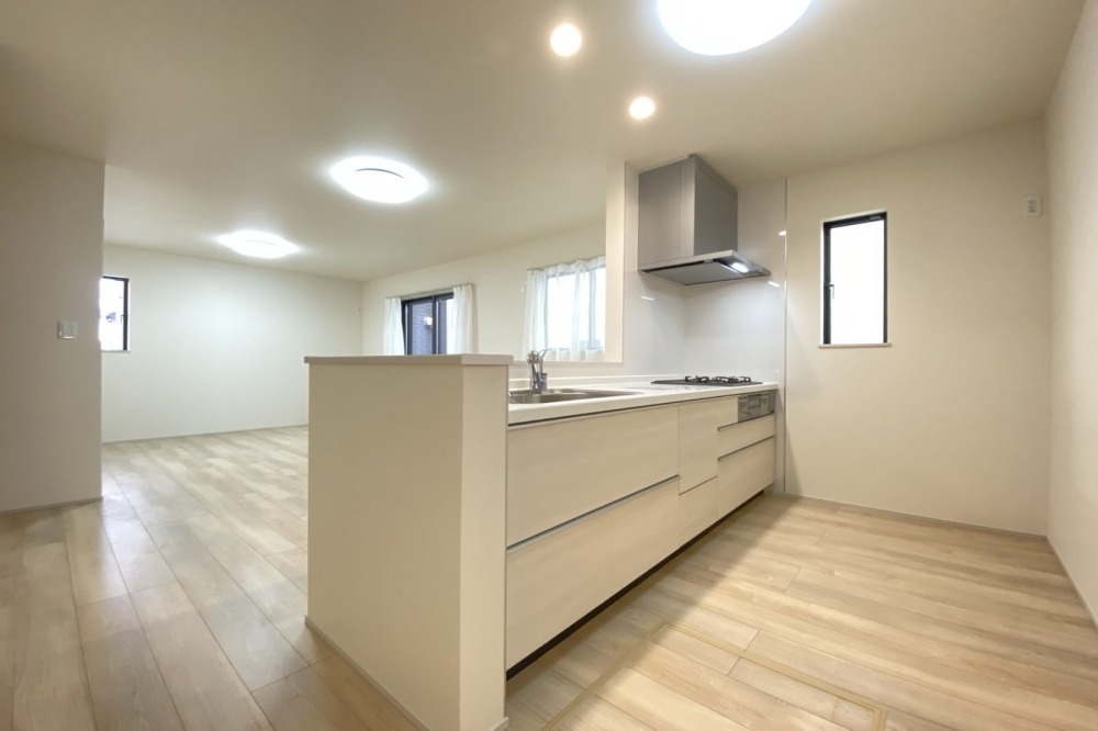 春日部市粕壁東I