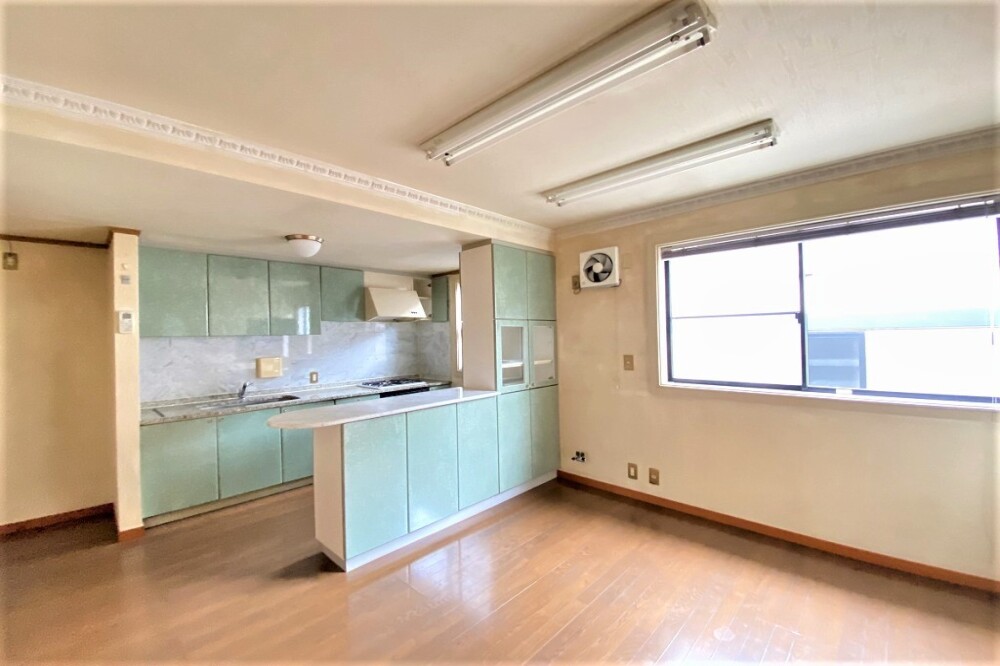 越谷市花田2丁目