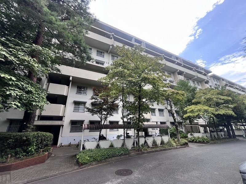 西原グリーンハイツ10号棟