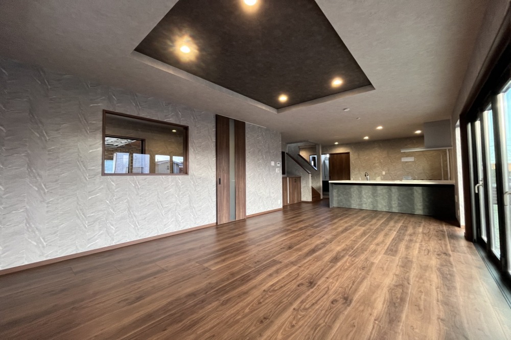 東大和市中央4丁目 新築戸建