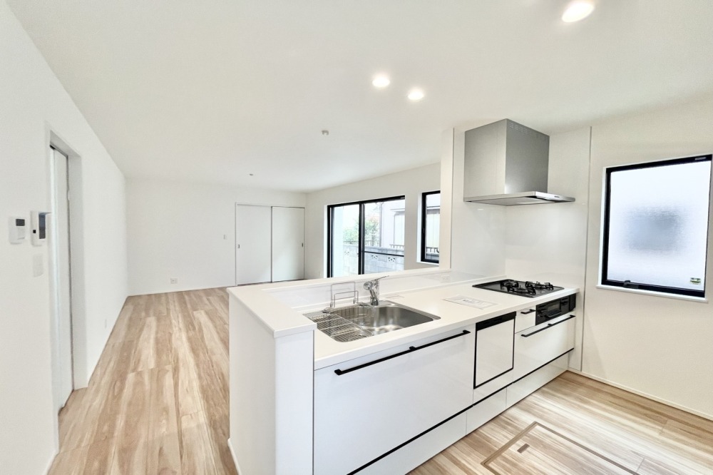 越谷市赤山町 全1棟