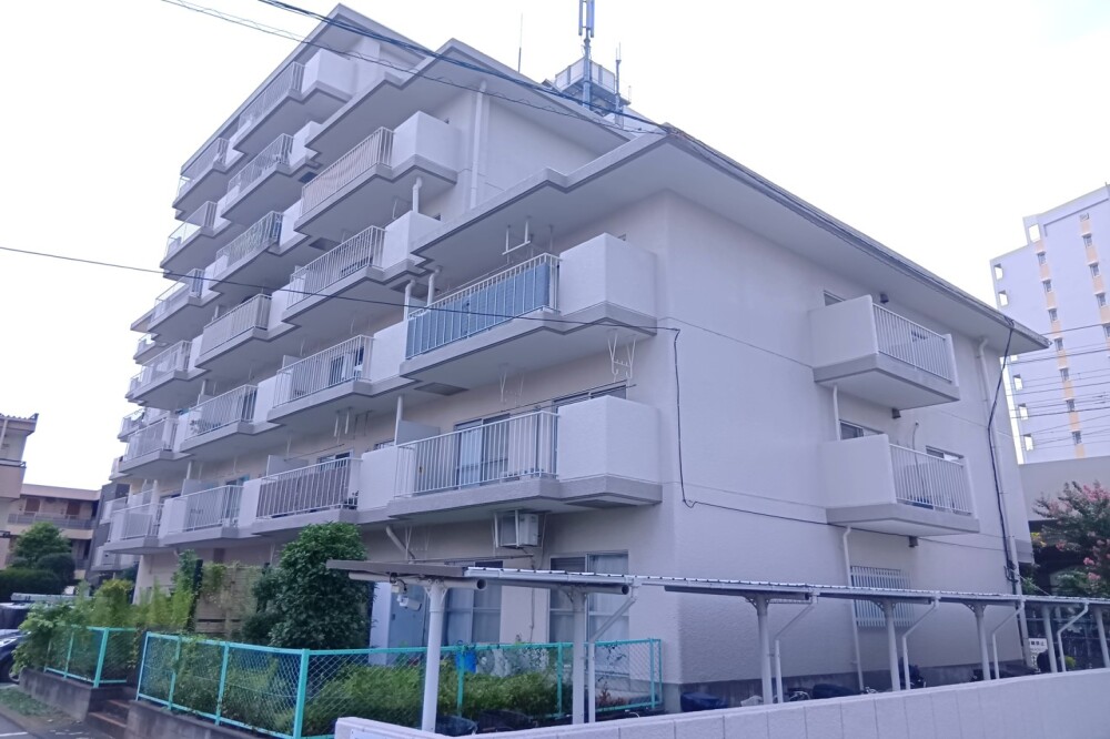 草加ガーデンハイツA棟