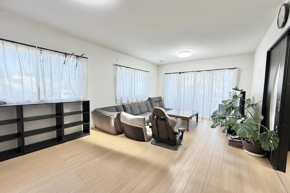 草加市苗塚町 中古戸建