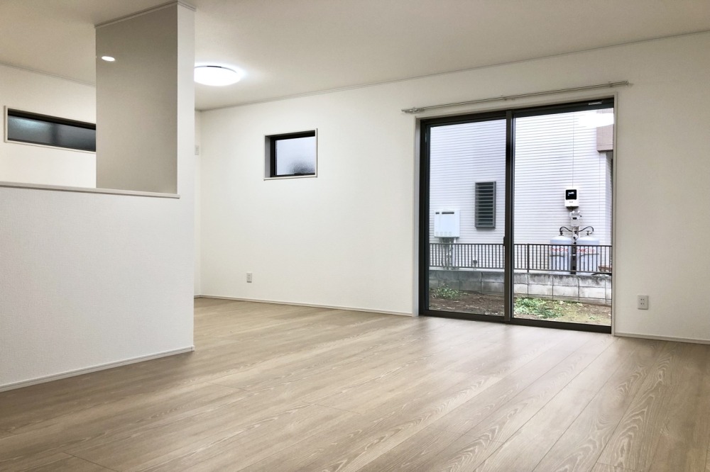 越谷市大沢4期 全1棟