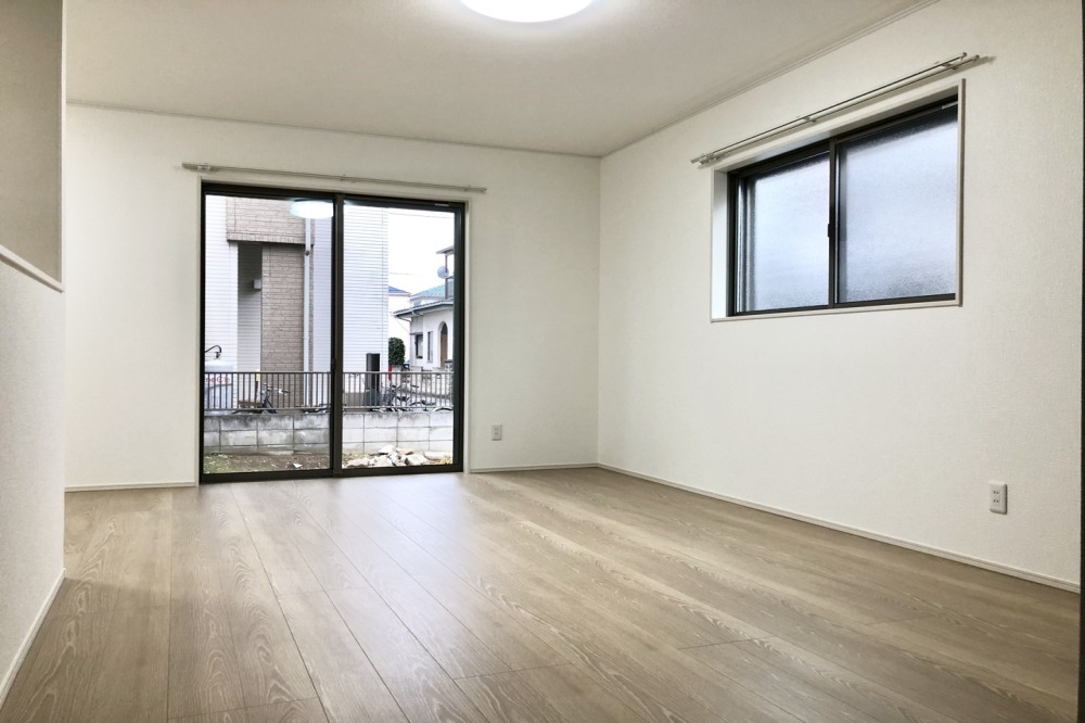 越谷市大沢4期 全1棟